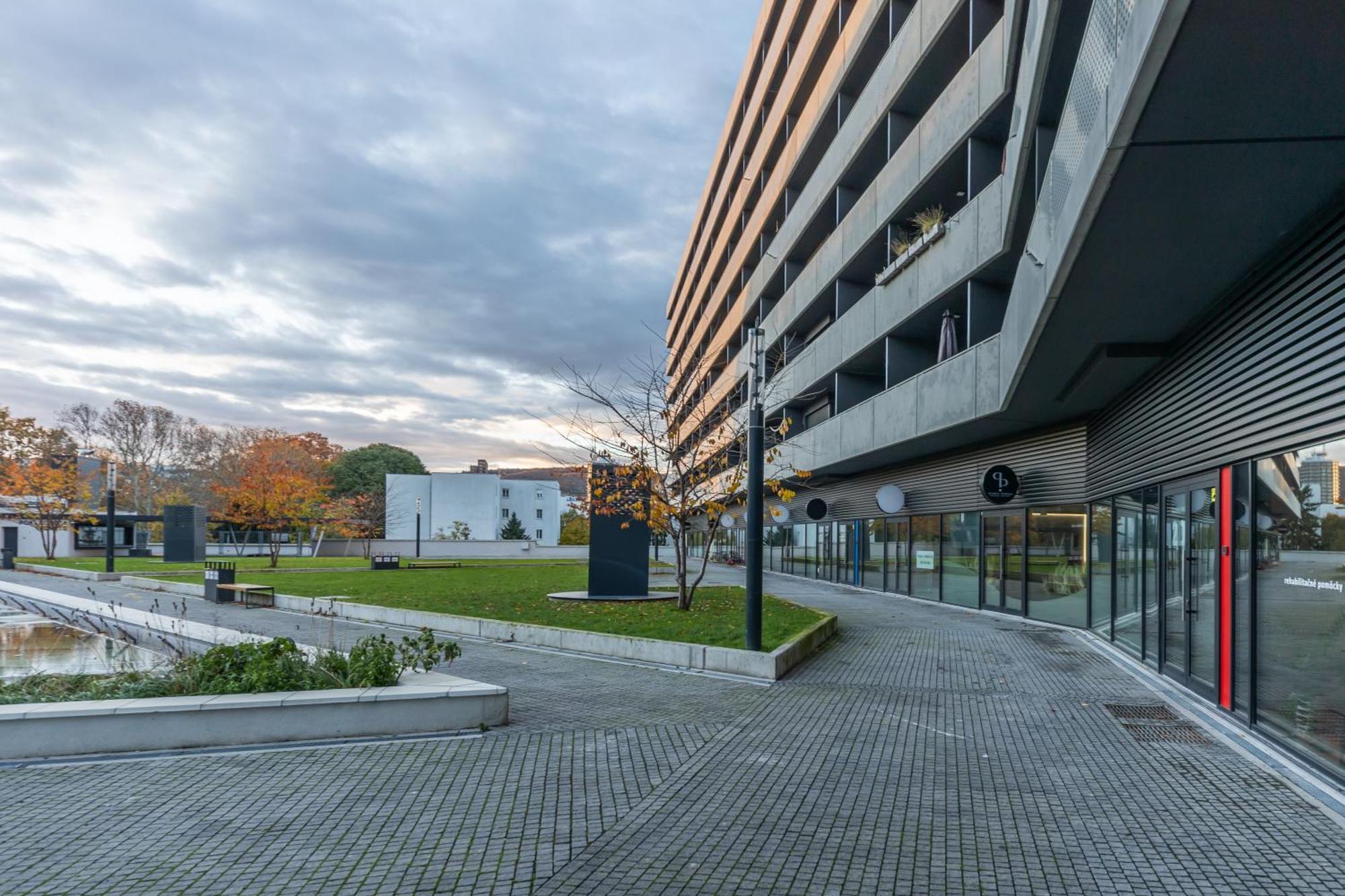 Nfs - Narodny Futbalovy Stadion - Apartman Bratislava Exterior photo